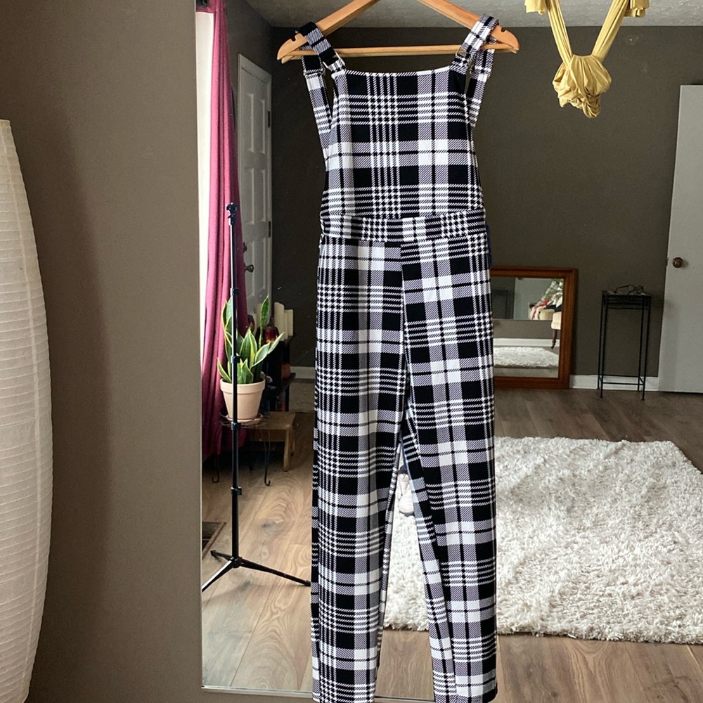 SHEIN- plaid overalls- size medium